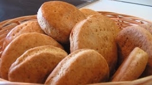 Коржики из сметанного теста